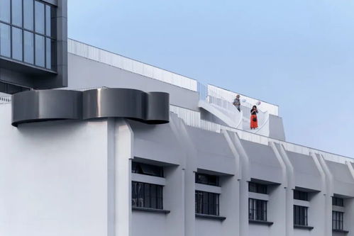 舊廠煥新生——江蘇常熟江南繡衣廠廠房改造為現代創意產業園的建筑實踐